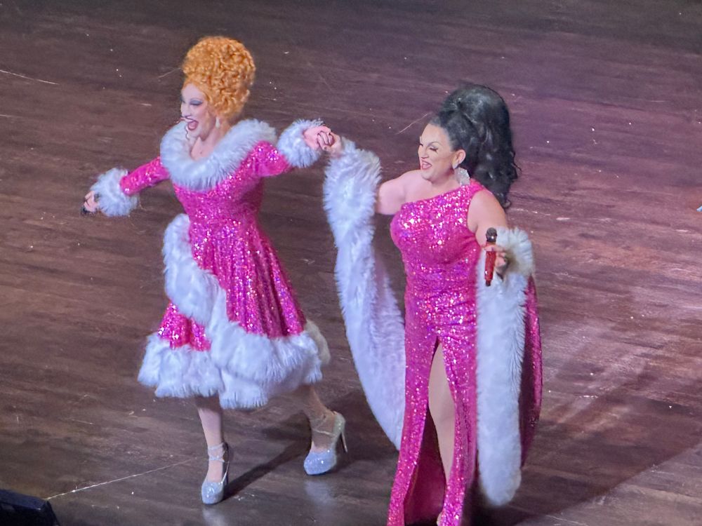 Jinkx Monsoon & BenDeLaCrem both wearing pink sparkly outfits