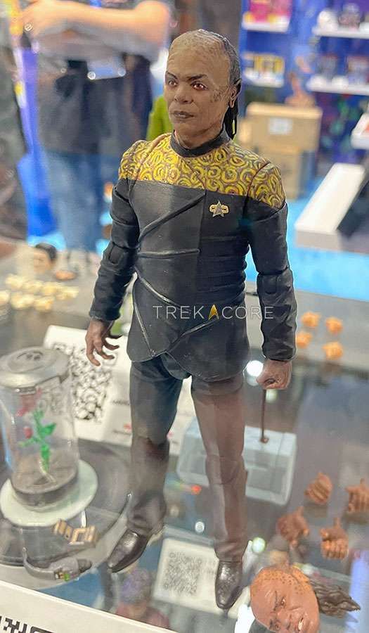Nacelle prototype figure - Tuvix
