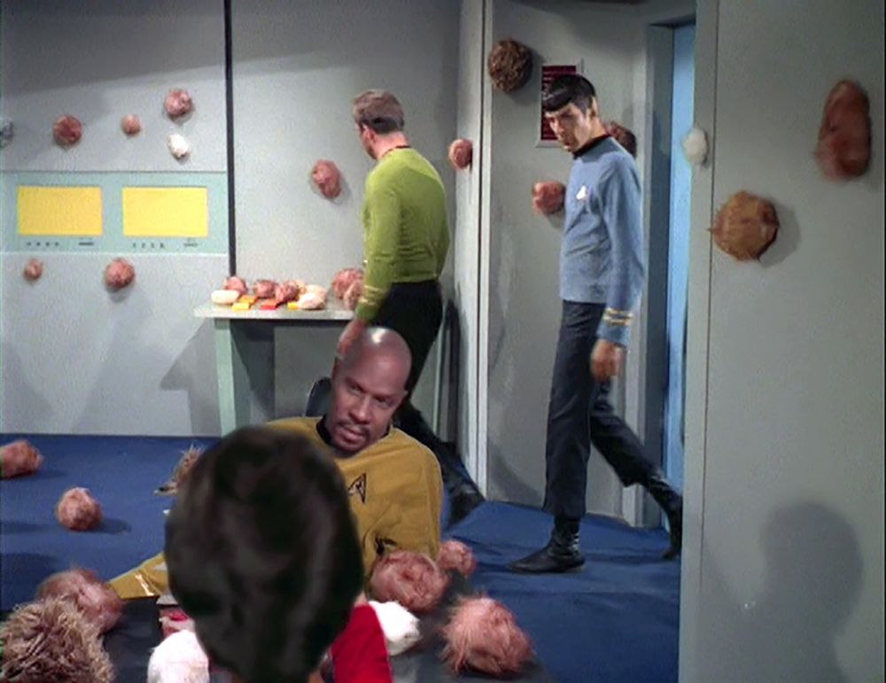 Scene from "Trials and Tribbleations"