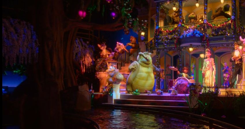 Tiana's Bayou Adventure animatronic entirely broken down and posted to Disney + 