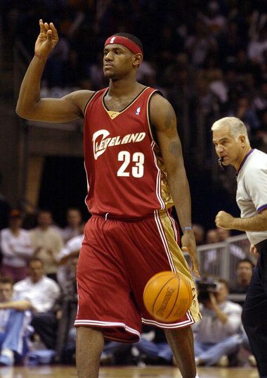 Rookie LeBron James 