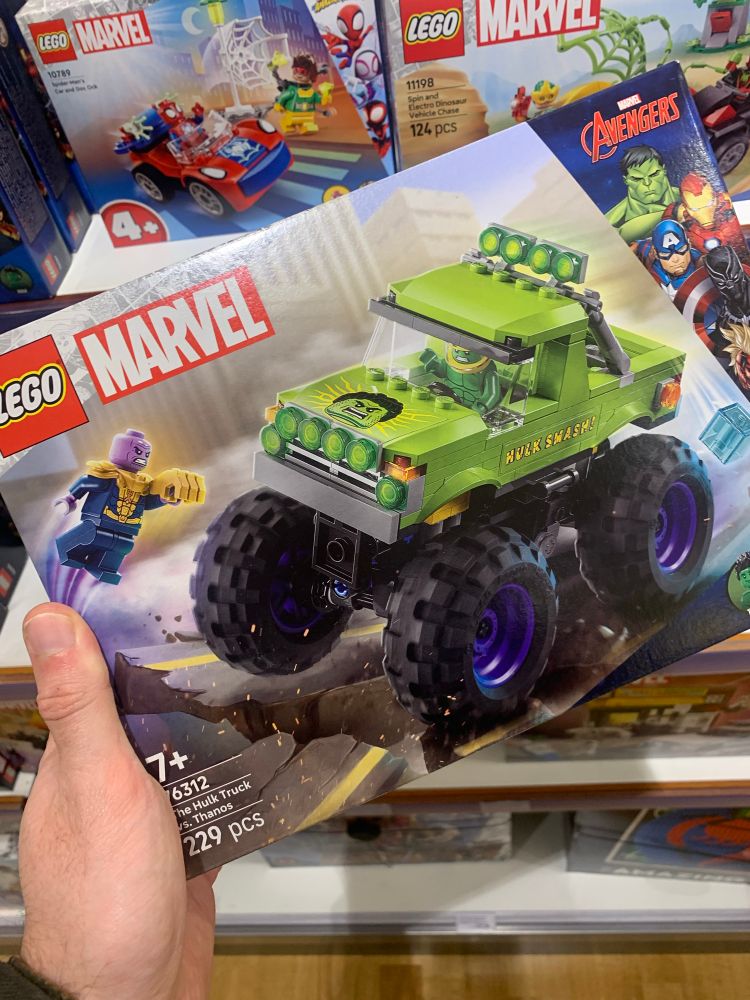 Box of Lego set 76312, The Hulk Truck being held in store.