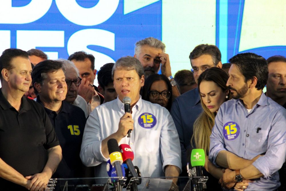 Tarcísio chama Marçal de 'filho das trevas' após definição de 2º turno entre Boulos e Marçal