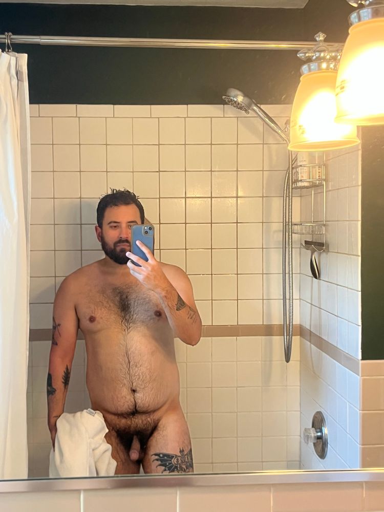 a pic of me after a shower 