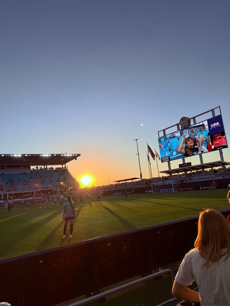 The KC Current pitch and scoreboard