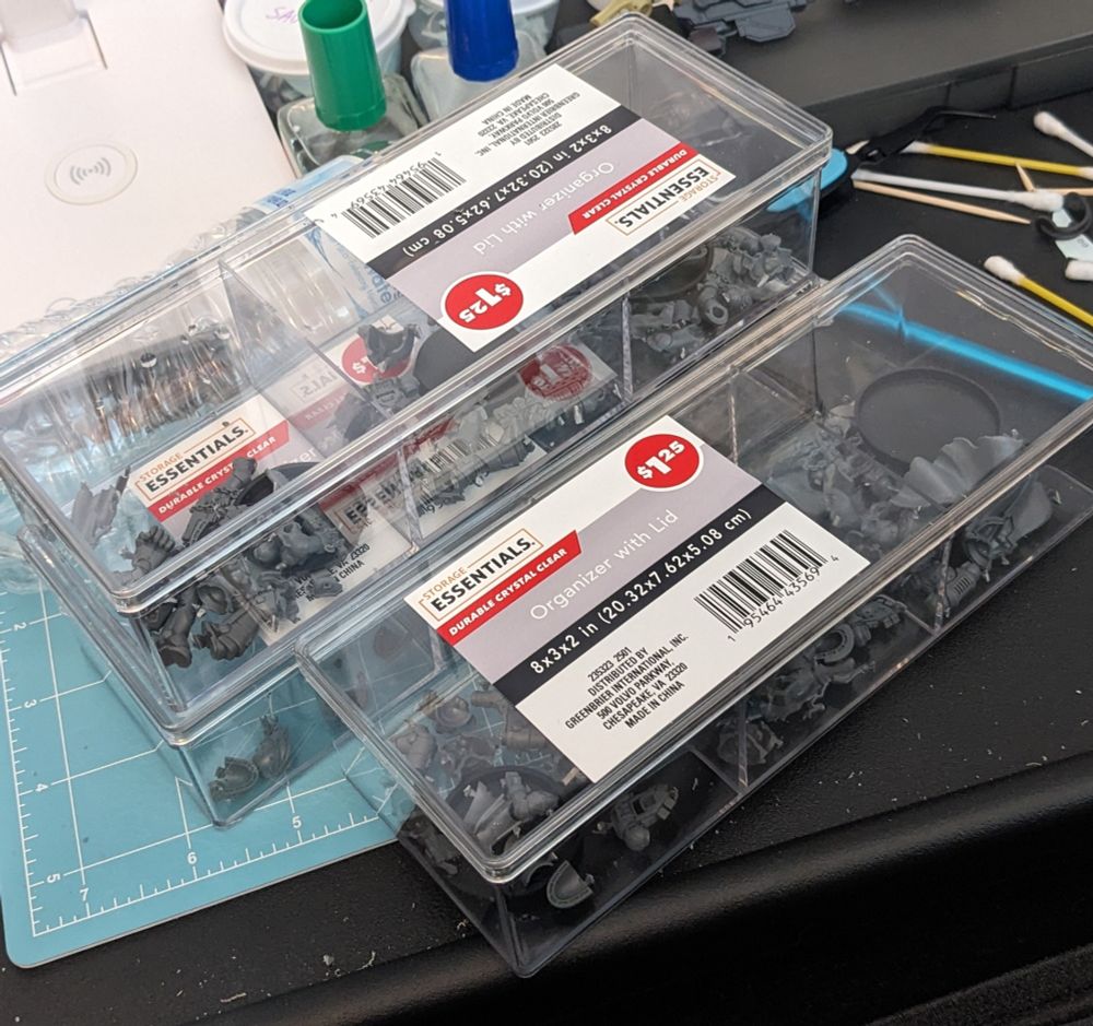 Warhammer 40k Black Templar models clipped into a series of containers ready to be assembled.