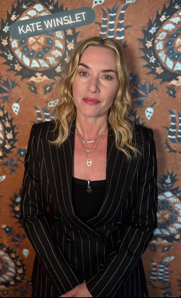 Kate Winslet sits with Jimmy Kimmel Live! in a new video tv interview 18 November 2025

https://youtu.be/JzkM7QF8rAQ?si=b5Pw0de5e3RCWa-Q

#Netflix #JimmyKimmel #GoodbyeJune #KateWinslet 