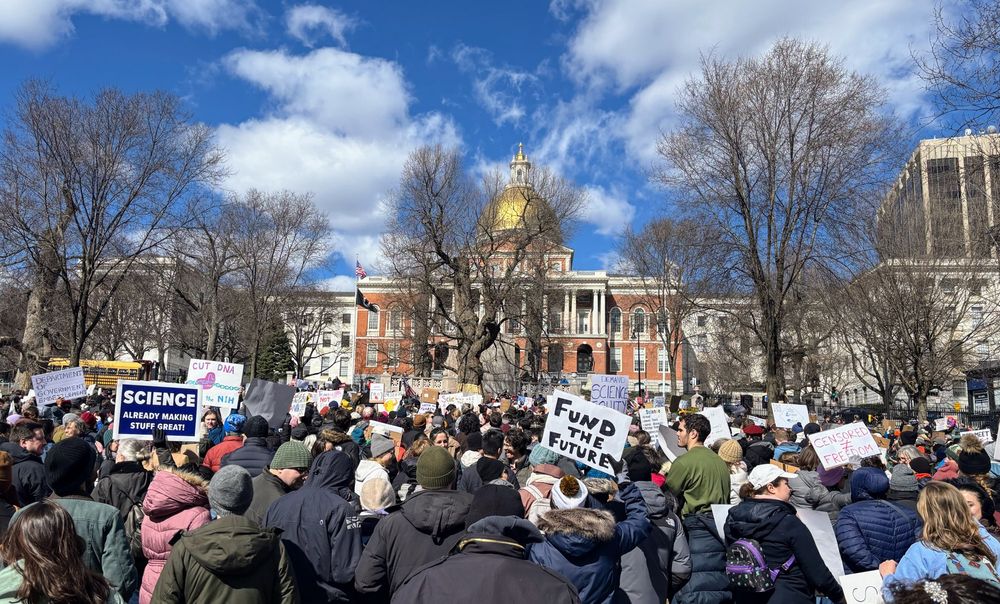 Stand up for science protest in front of the Boston state house with 100s of people