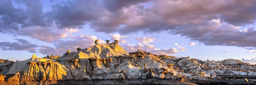 Ah-Shi-Sle-Pah's Wonders: Revealing unseen hoodoo marvels