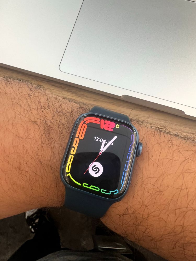 a picture of my apple watch face with the Shazam button on it!