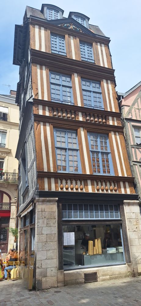 Das schiefe Haus von Rouen.