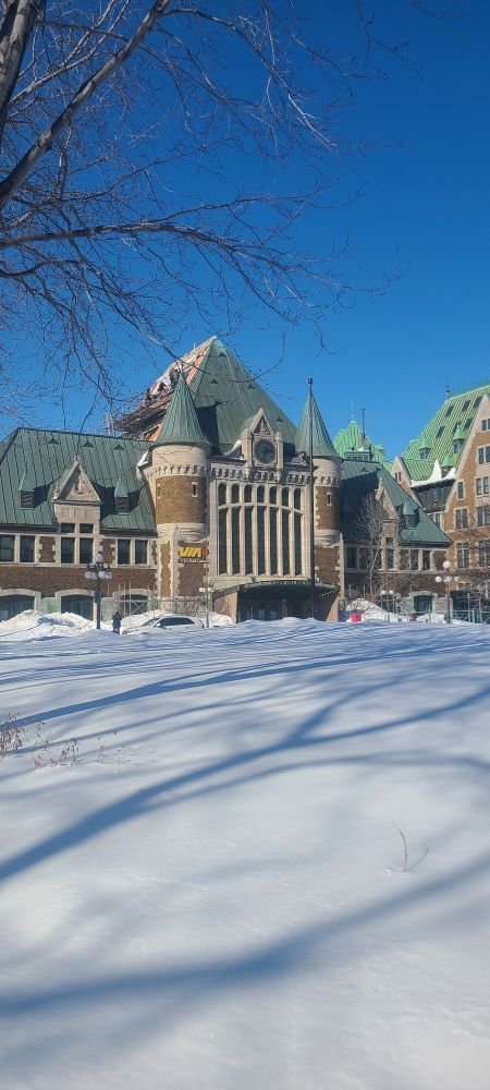 photo of gare du palais, quebec city. it's a pretty train station.