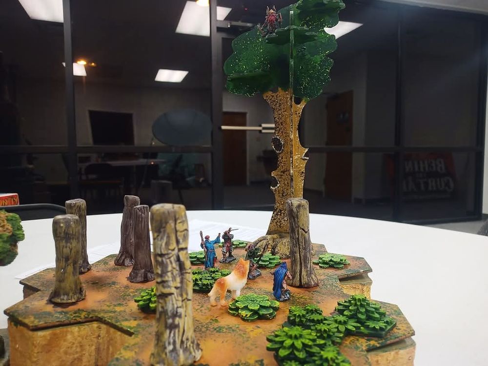 Small miniature scene for tabletop role playing