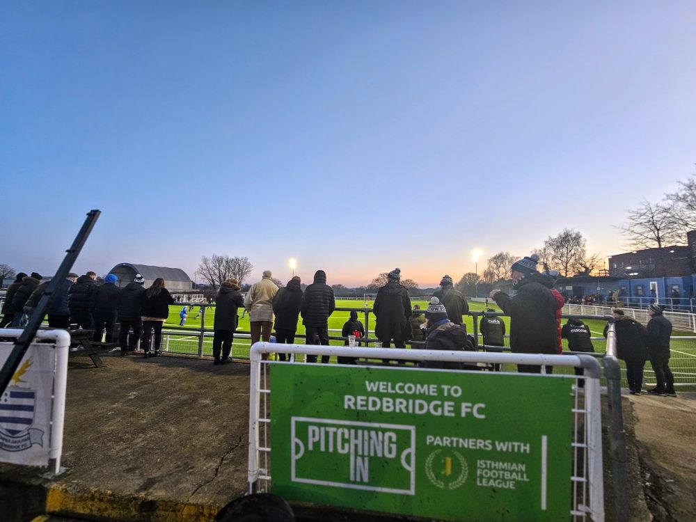 Welcome to Redbridge FC sign