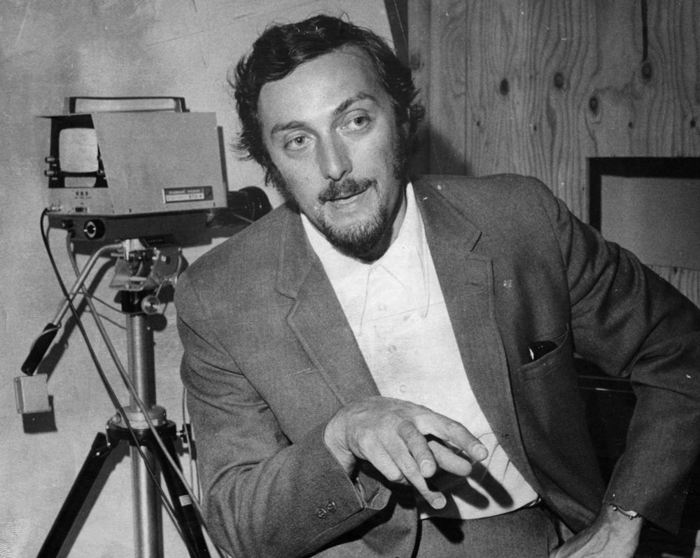 Philip Zimbardo, psychologist who led Stanford prison experiment, dies at 91