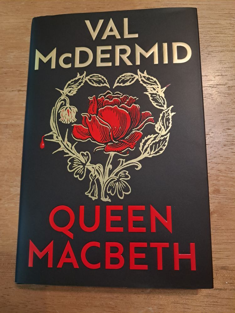 The cover of Queen Macbeth by Val McDermid 