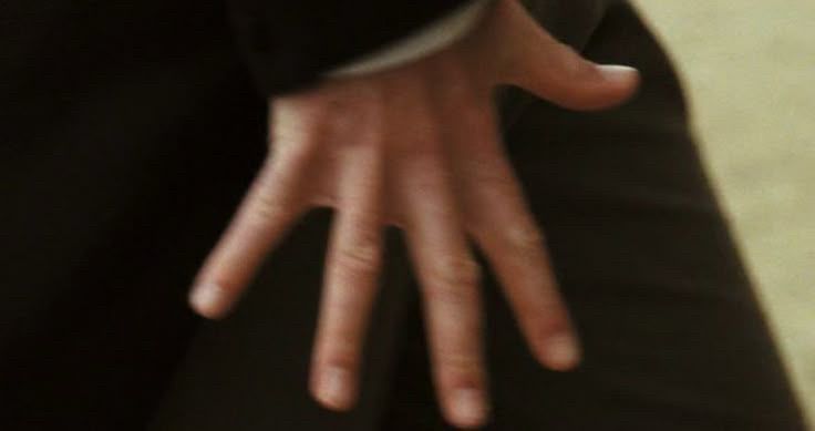 Hand flex scene (pride and prejudice 2005)