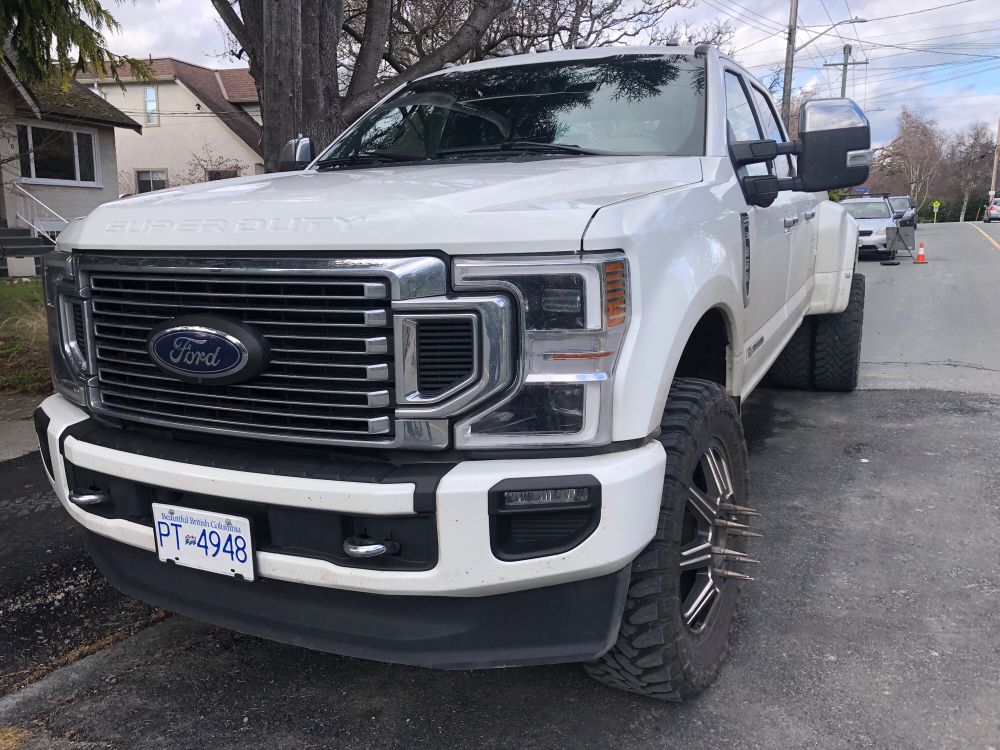 F-350 dualie with spike nut covers.