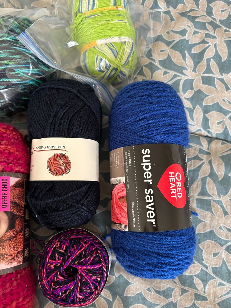 Close up of half the full skeins of yarn