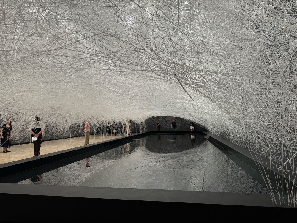 大阪中之島美術館「塩田千春 つながる私（アイ）」
巡る記憶