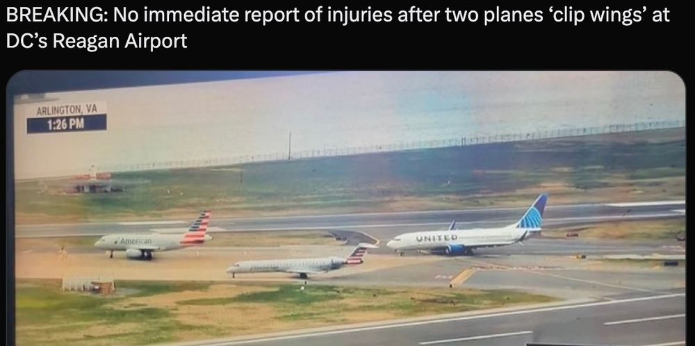 No immediate report of injuries after two planes ‘clip wings’ at DC’s Reagan Airport 