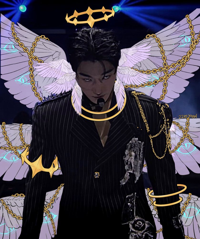 PHOTO EDIT of ateez's choi san as a seraphim with various pieces of gold jewelry and accessories. his wings are a lilac color with neon blue eyes and they're each wrapped in gold chains. 