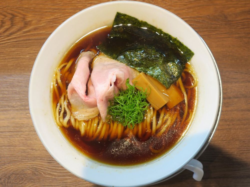 Noodle いたば　醤油風味全開なあっさり淡麗系醤油