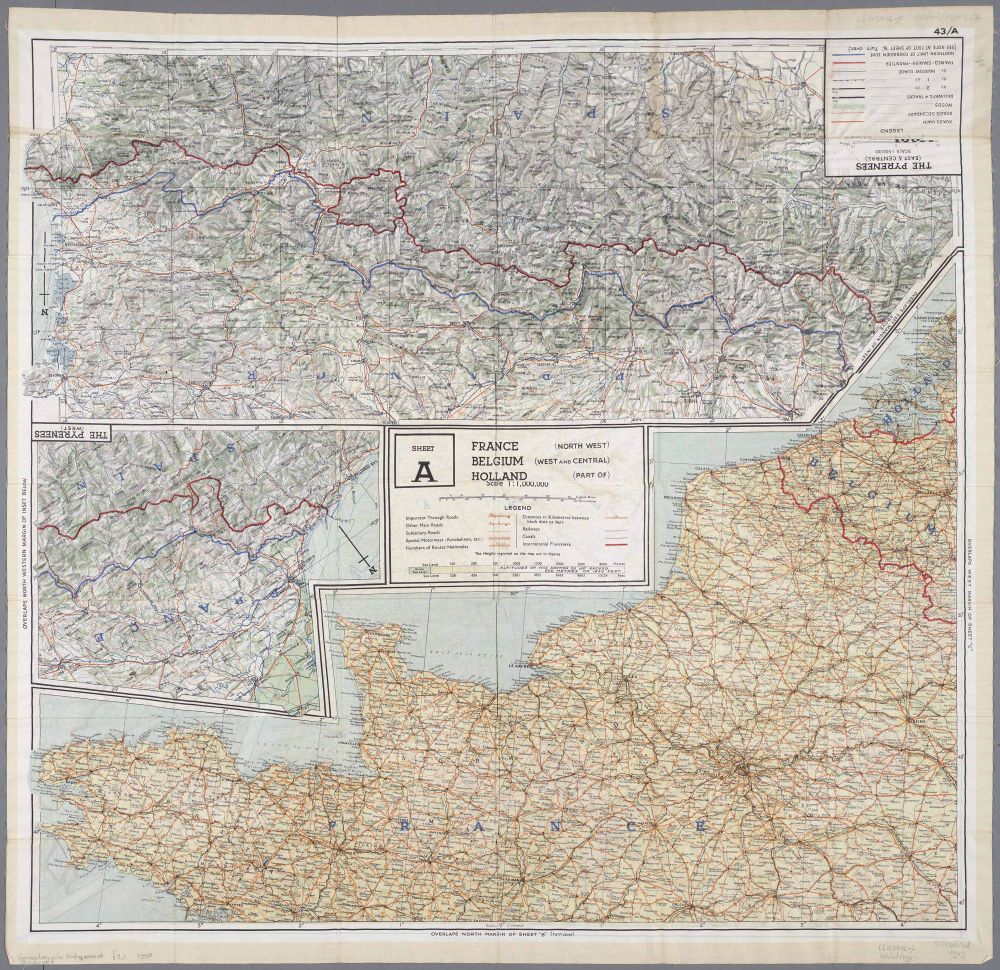 Escape map used in World War 2 by pilots and paratroopers to find their way if their plane crashed or they were dropped behind enemy lines. Part of the map collection of Vrije Universiteit Amsterdam.