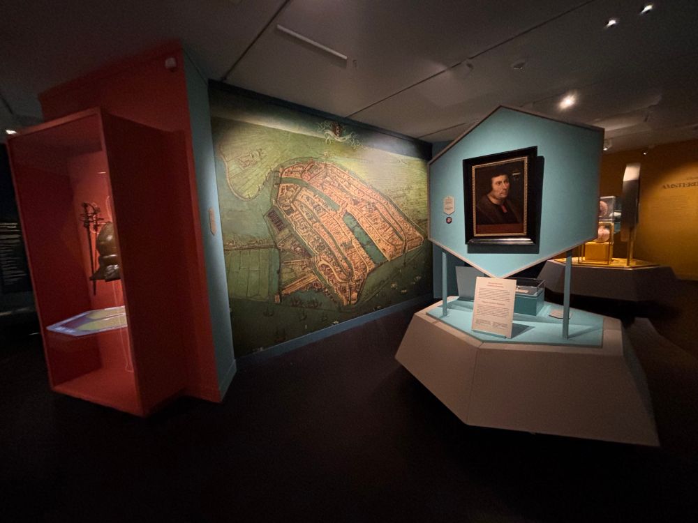 Exhibition room at the Amsterdam City Archives 