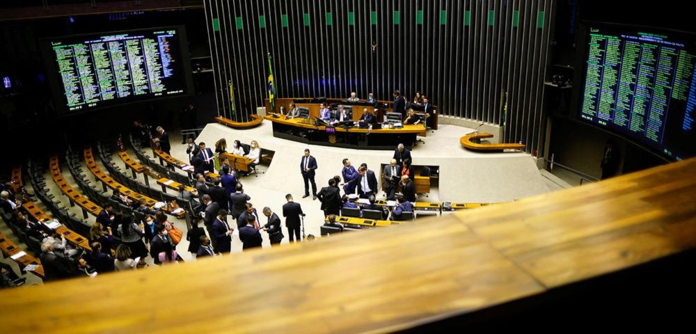 Cidades recordistas em ‘emendas Pix’ tiveram índice de reeleição de 94%