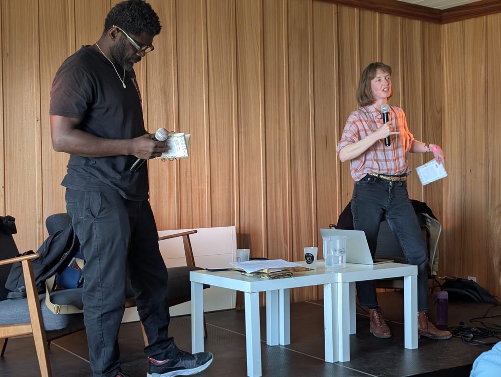 Armand Gauz et Elara Bertho présentent Miriam Makeba et Stokely Carmichael chez rot bo krik édition 
