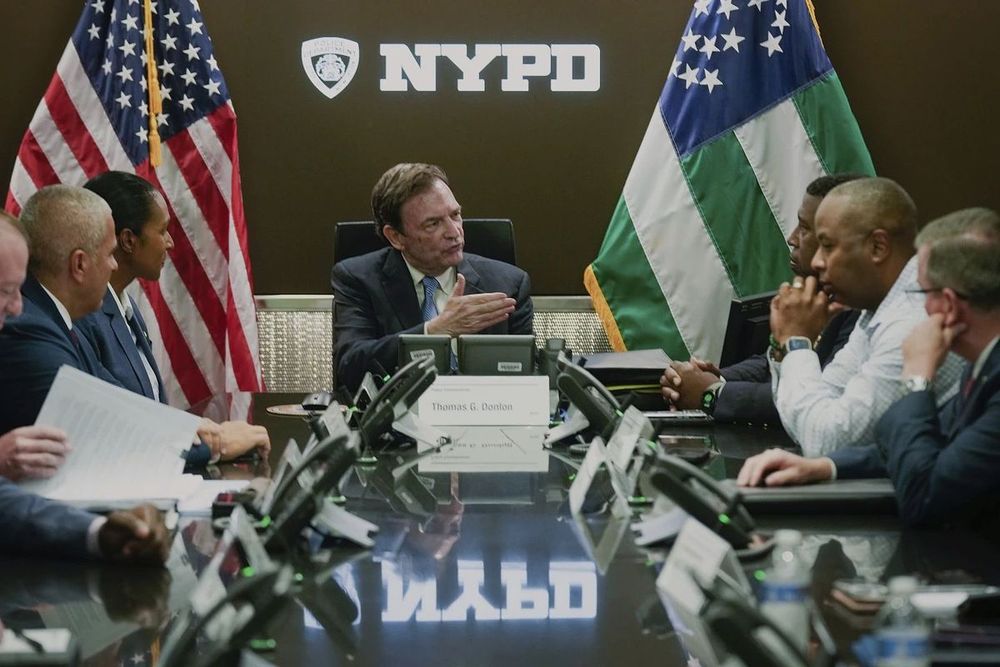 Ex-NYPD commissioner sues NYC mayor, alleging he ran police department as a ‘criminal enterprise’ - The Sacramento Observer