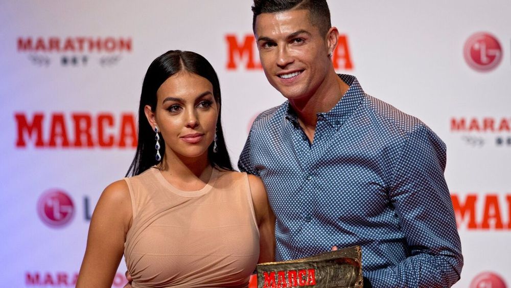 The 31-year-old Rodríguez announced the happy news on Instagram on Monday with a photograph showing a huge ring on her finger.