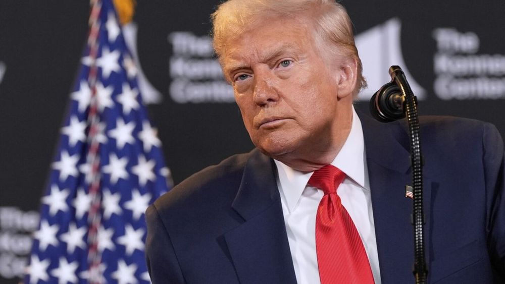 U.S. President Donald Trump said that there will be “very severe consequences” if Russian President Vladimir Putin doesn’t agree to stop his war in Ukraine.