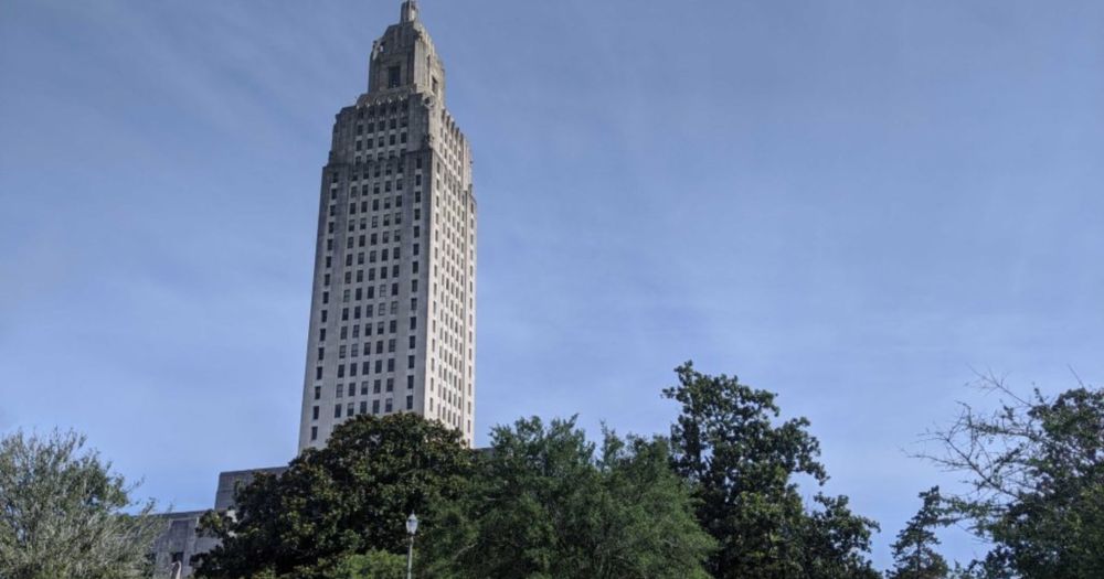 Louisiana politicians can now post campaign signs at school sports venues