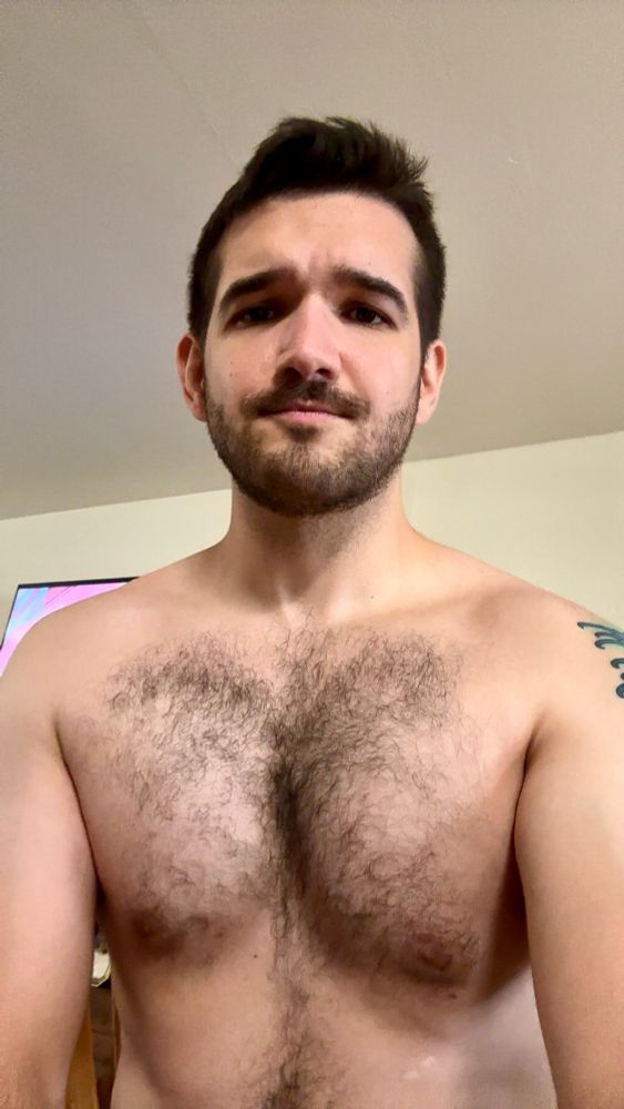 Shirtless selfie of me showing off me tits