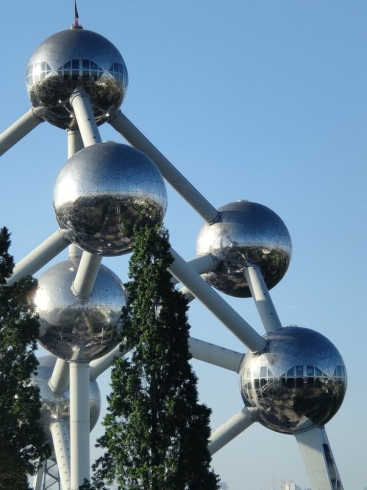 A photo of the Atomium structure in Brussels