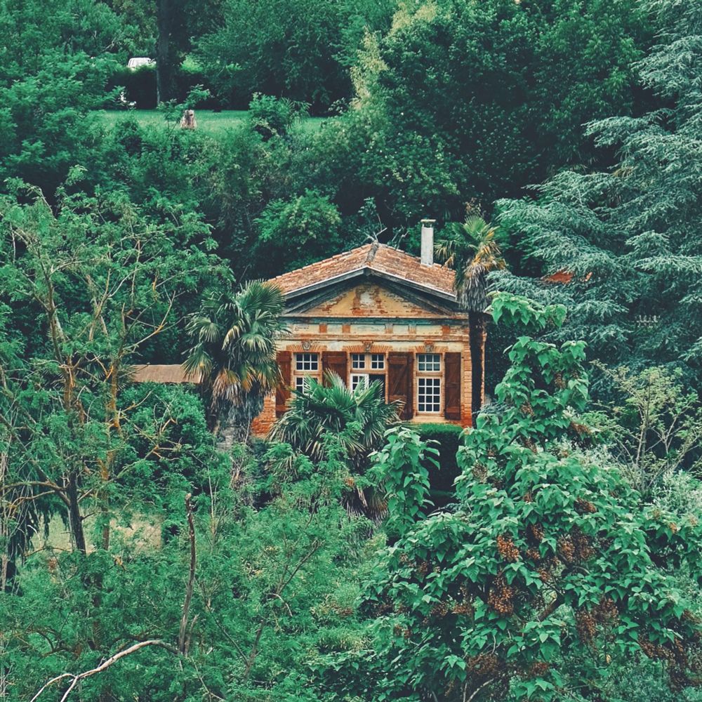 Escape to Nature: A Charming House in the Forest - Rieux-Volvestre, France