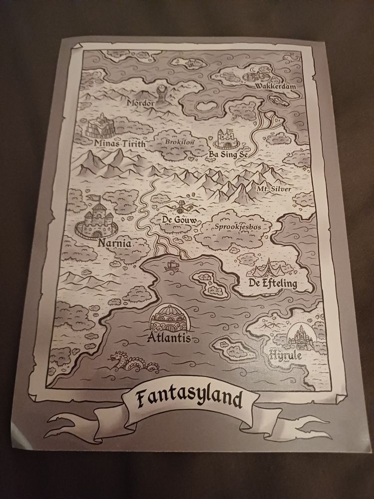 A map of Fantasy land with landmarks as "Hyrule, Antlantis, De Efteling (Dutch Themepark), Sprookjesbos (Fairytale Forest), De Gouw (The Shire), Mt. Silver, Ba Sing Se, Brokilon, Minas Tirith, Mordor and Wakkerdam (Millers Hollow)