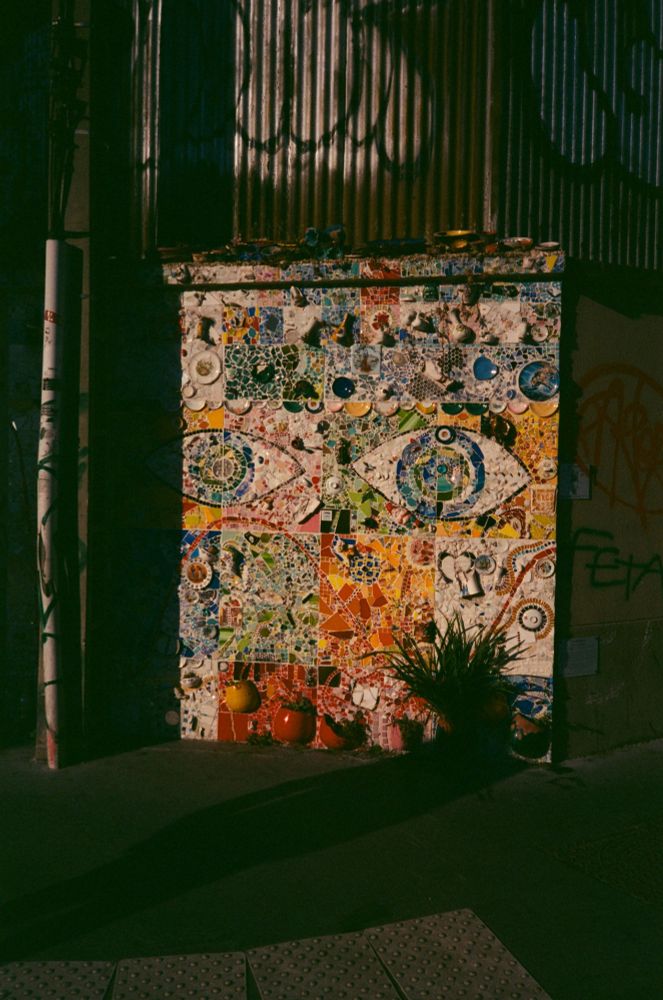 Ceramic/mosaic mural at sunrise in Aubervilliers/Paris