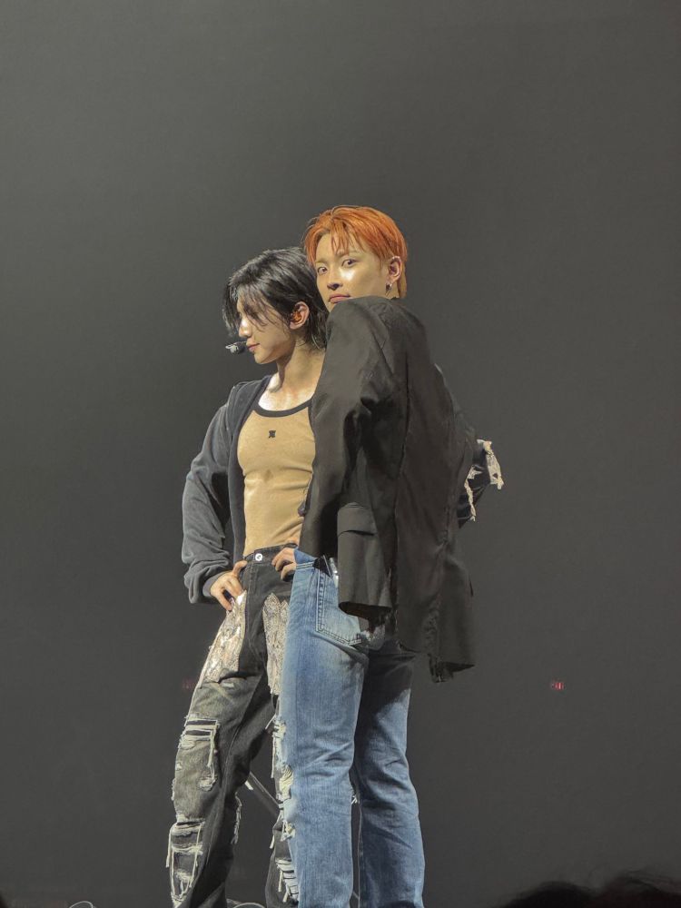 hongjoong and yeosang ateez