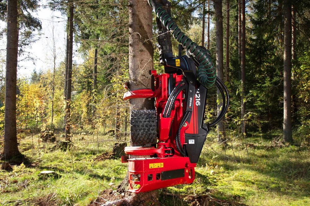 Waratah Forestry Equipment Introduces H216 Hardwood Head