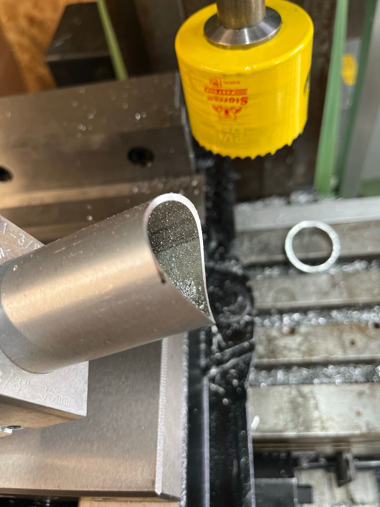 Aluminium seat post tube to bottom bracket mitre. 