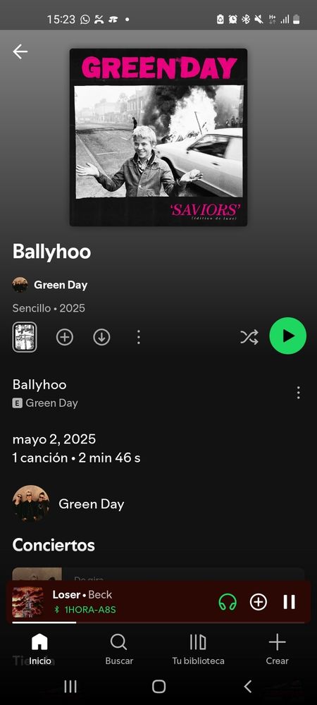 captura de pantalla de la aplicación móvil de Spotify en la que se ve la nueva canción de Green Day llamada Ballyhoo.