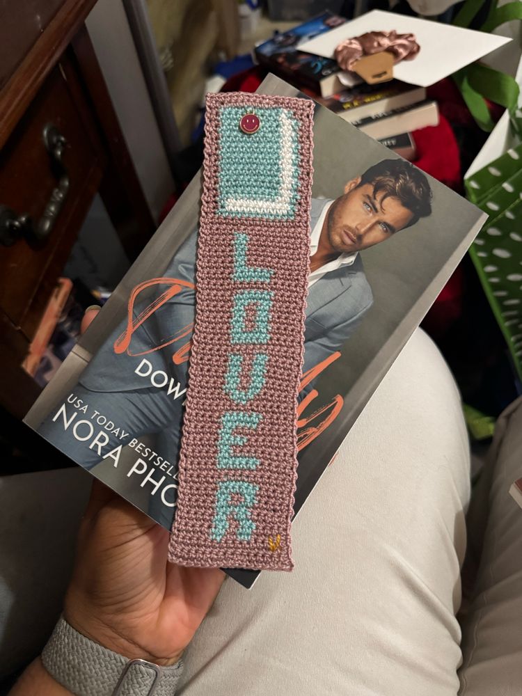 Crochet RomCom bookmark 