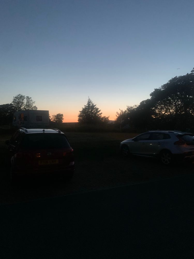 Machlud minffordd dros eryri