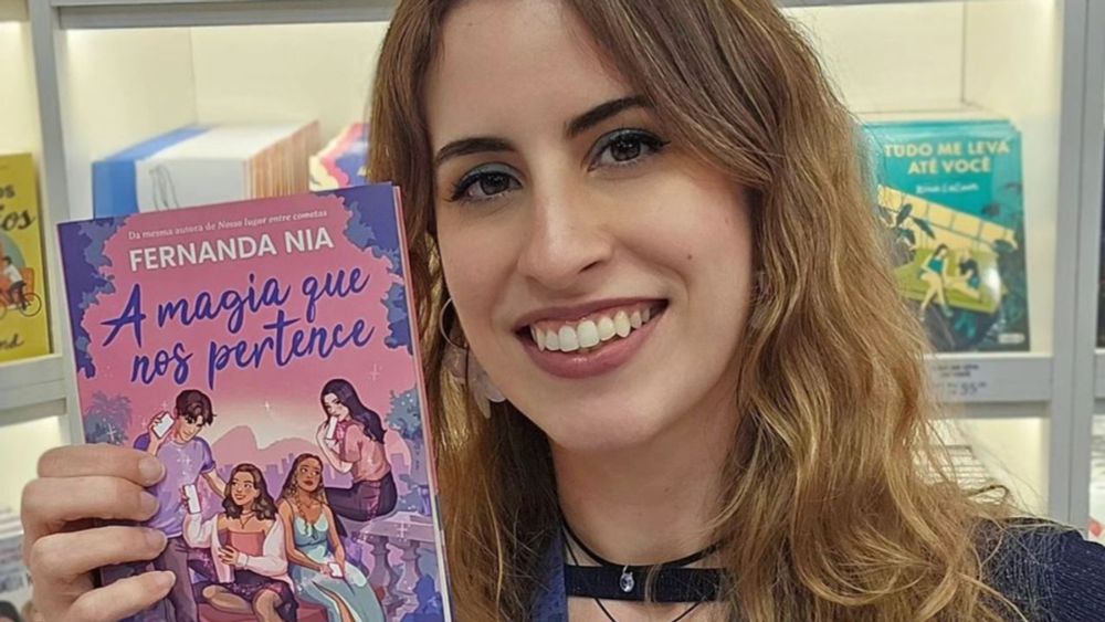 Livro 'A magia que nos pertence' traz protagonistas LGBT+ em aventura mágica e tecnológica