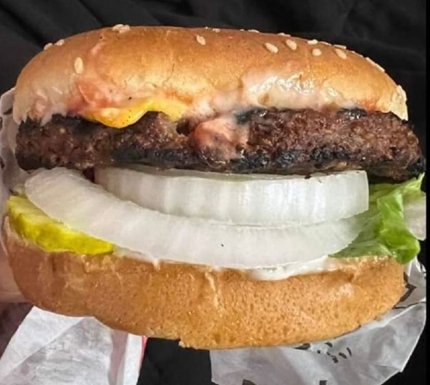 Steve Harvey as a burger. 🍔 