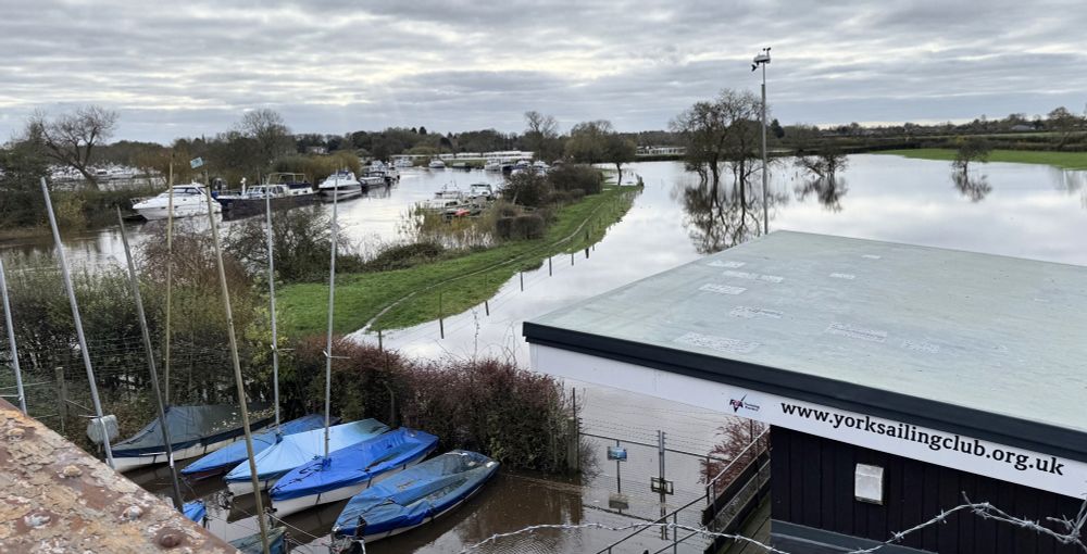 Picture of flooded River Ouse near Naburn York