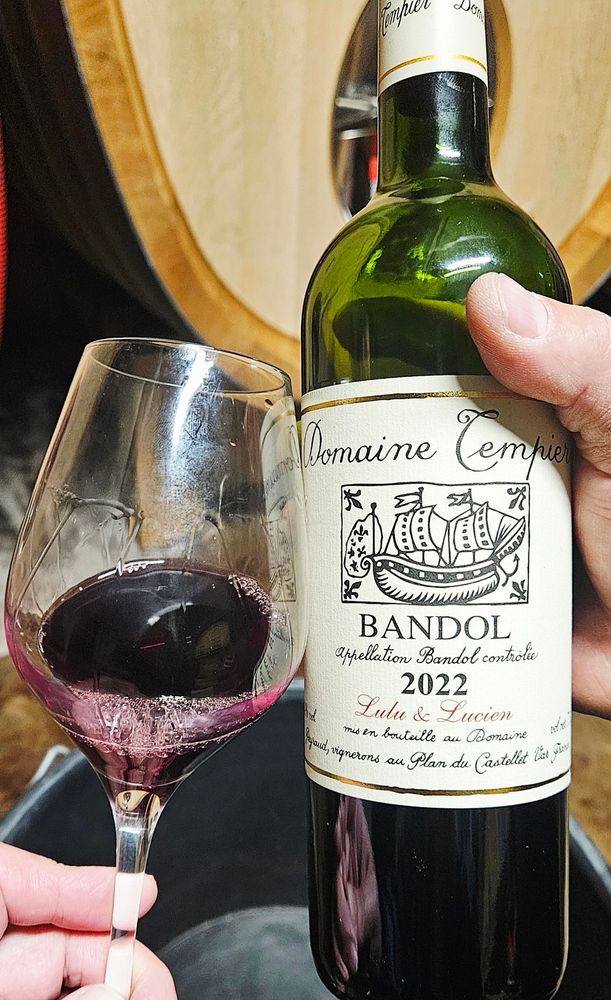 Ruby in color with a wide reddish rim. 

Pretty nose with red fruits and wild flowers. 

Medium bodied with medium acidity. 

Dry on the palate with raspberries, cherries, peppercorn, light wood, spices, coffee, dark chocolates, earth and tobacco leaf.

Nice finish with fine grained tannins and tangy raspberries. 

This tasty red Bandol from the great 2022 vintage, is starting to drink very nicely now. Rich and fruit forward. Elegant and fresh. 

This Single Vineyard Mourvedre is easy drinking, and better with some airtime. Showing nice complexity and a soft mouthfeel. 

Still young, and needs a few years in the bottle to mature properly. Will continue to age nicely in the next 20 years.

A blend of 75% Mourvedre, 14% Grenache, 9% Cinsault and 2%  Syrah and Carignan. Aged in large French oak barrels for 18 months. 

14% alcohol by volume. 

91 points. 

$65.
